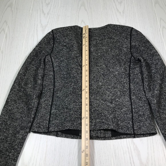 Loft Wool Blend Jacket Women 2 Gray Button Snap Round Neck Cropped Classic - Picture 3 of 12